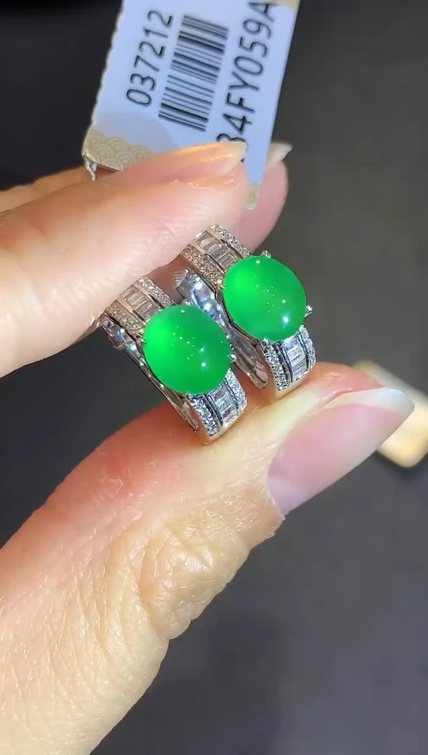 翡翠18K金镶嵌耳饰CY多样性发其一