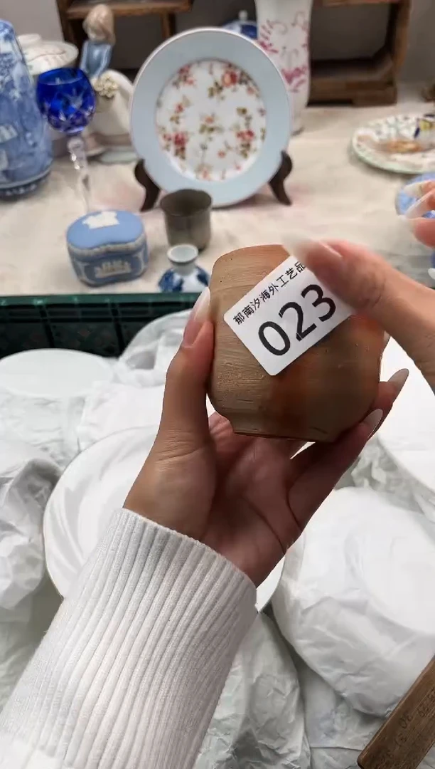 A****-B          023