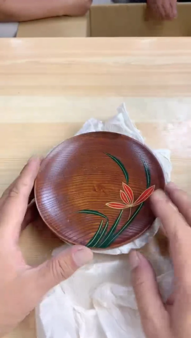 手工艺品玻璃默认微瑕，no退no换，介意勿拍