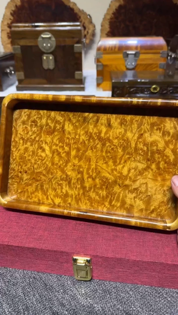 帝王之木：满留疤文承盘 长27宽17高3cm