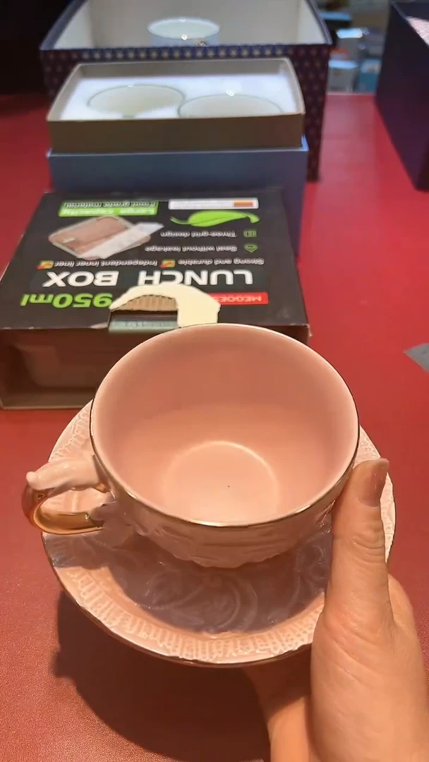 【闪购商品】瓷片锅碗瓢彭一件不剩