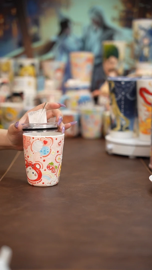 经典创意吸管杯杯