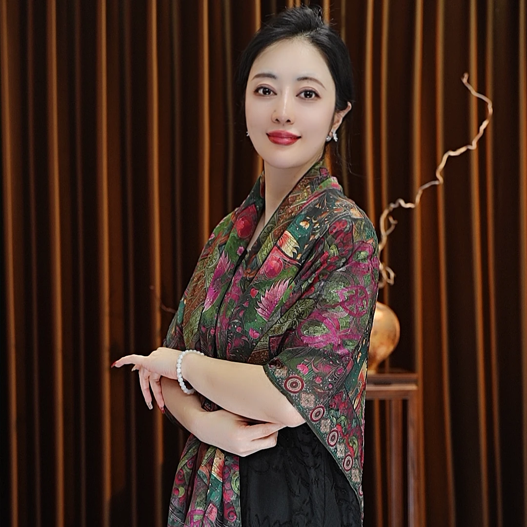 【合欢】140*140剪花大方巾围巾女士丝巾百搭时尚风拼色防晒款