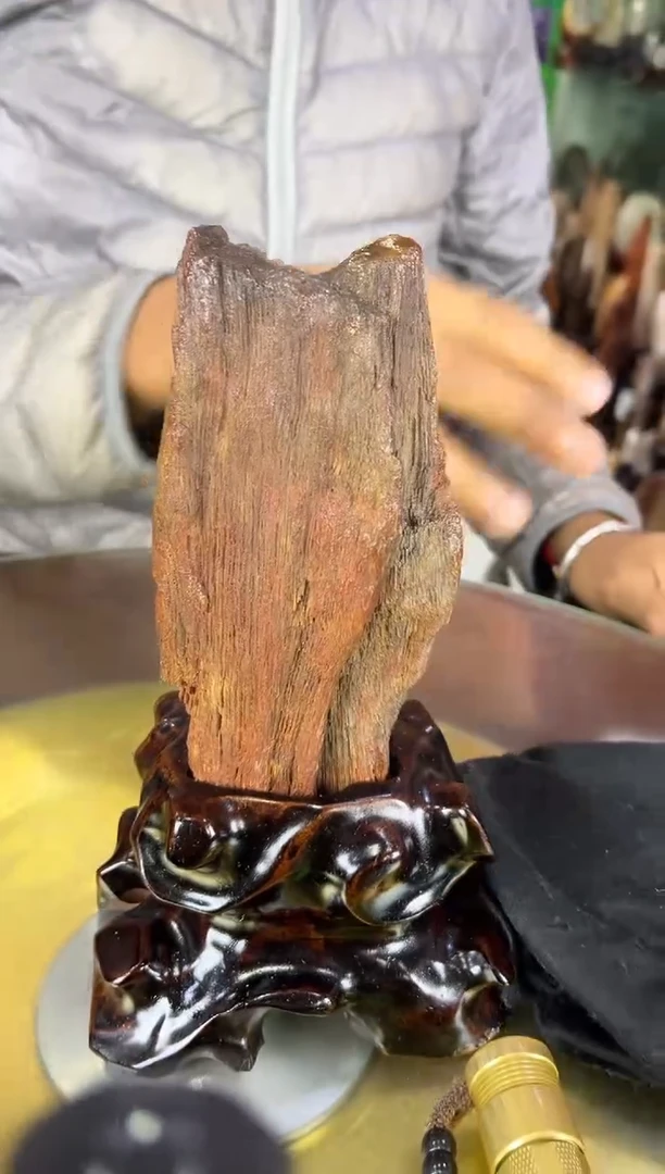 缅甸天然树化玉摆件