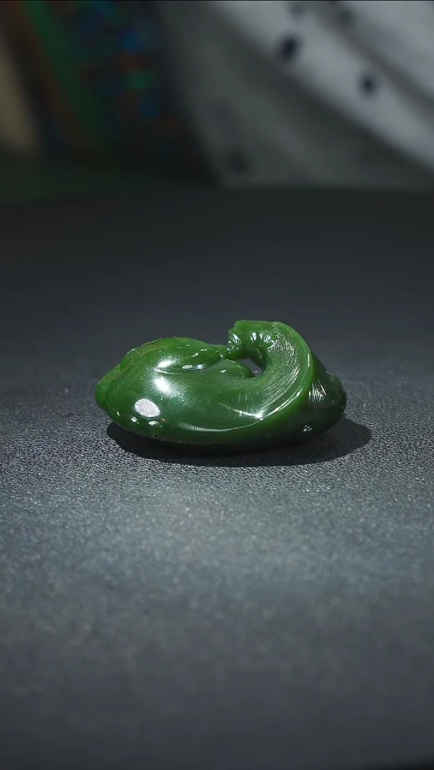 颈饰未镶嵌和田玉tg