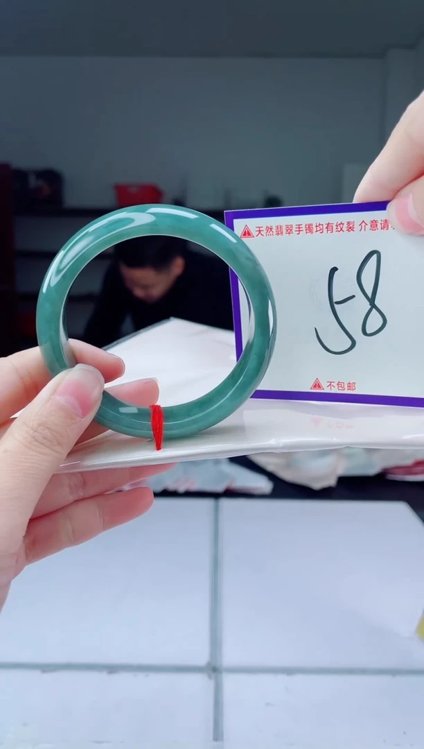 未镶嵌手镯翡翠我