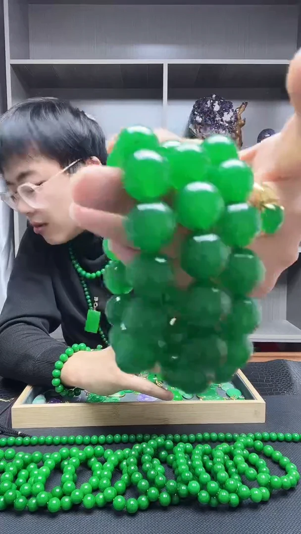 未镶嵌手链翡翠手链