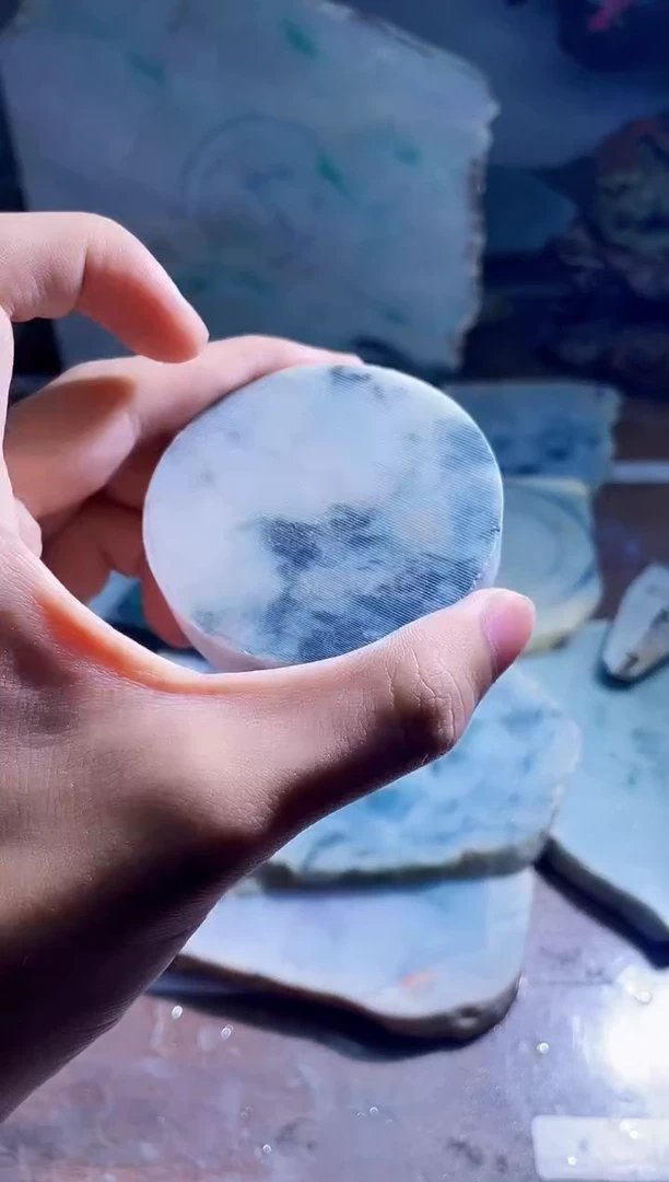 翡翠未镶嵌颈饰翡翠小蔡