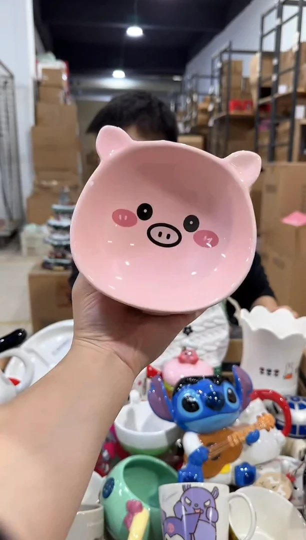 瓷片小猪猫碗