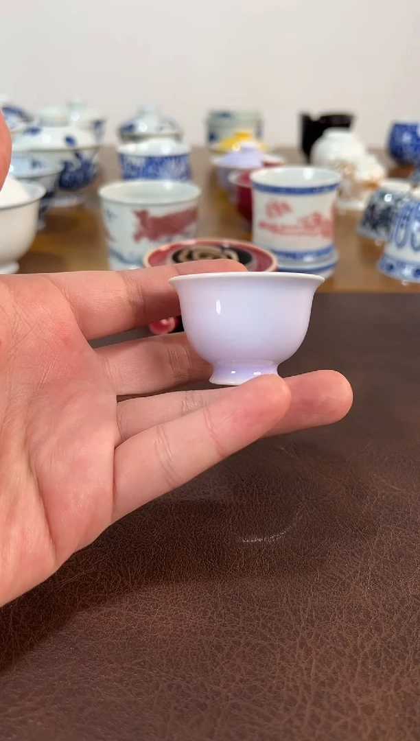 景德镇高温单色釉一口杯