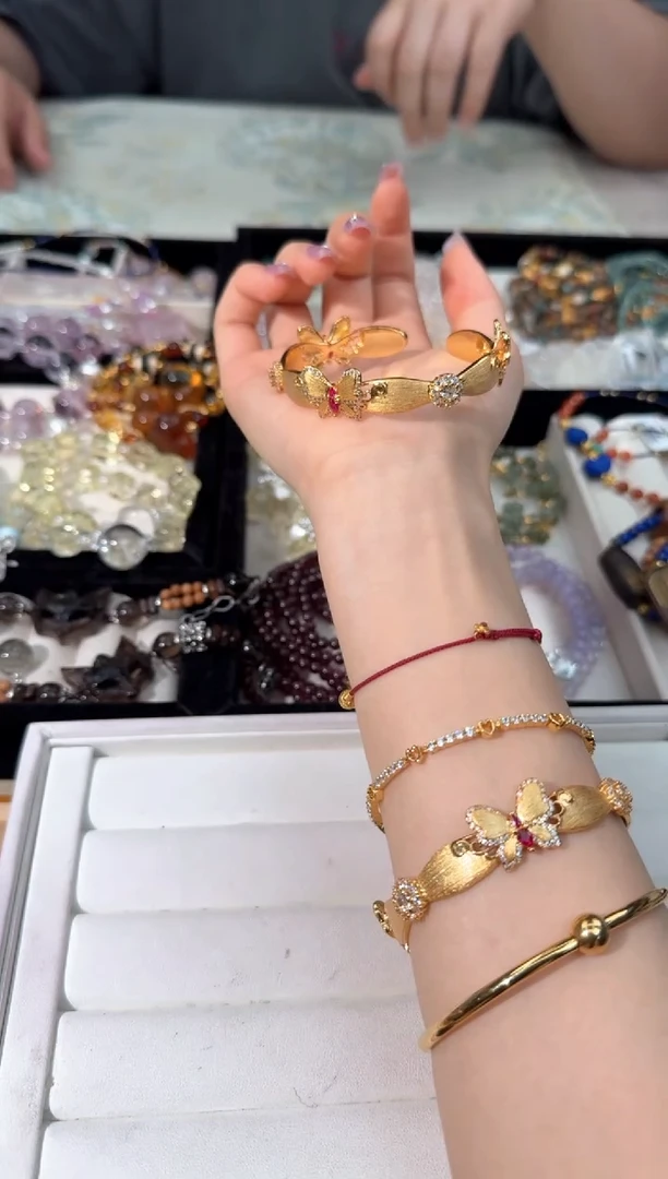 水晶手链未镶嵌N004金色蝴蝶手镯