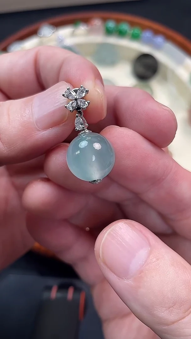 颈饰18K金镶嵌翡翠27号-小吊坠/D/1