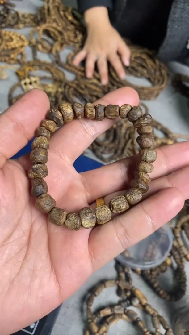 沉香手串小树丁珠单圈棋楠手串多样性发一