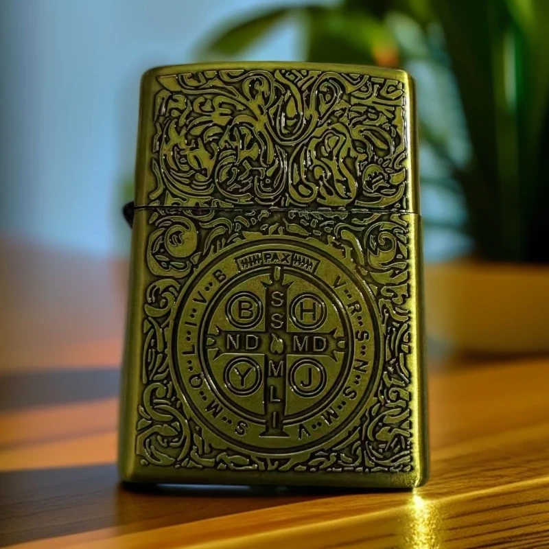 金色康斯坦丁煤油打火机（不配煤油）