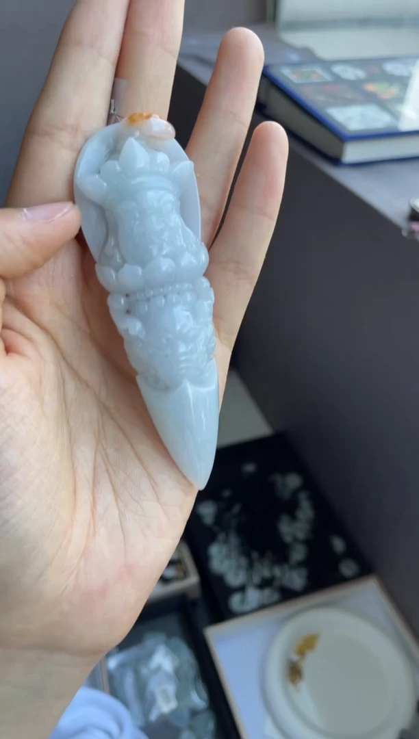 吊坠(不含链)未镶嵌翡翠天然缅甸A货翡翠