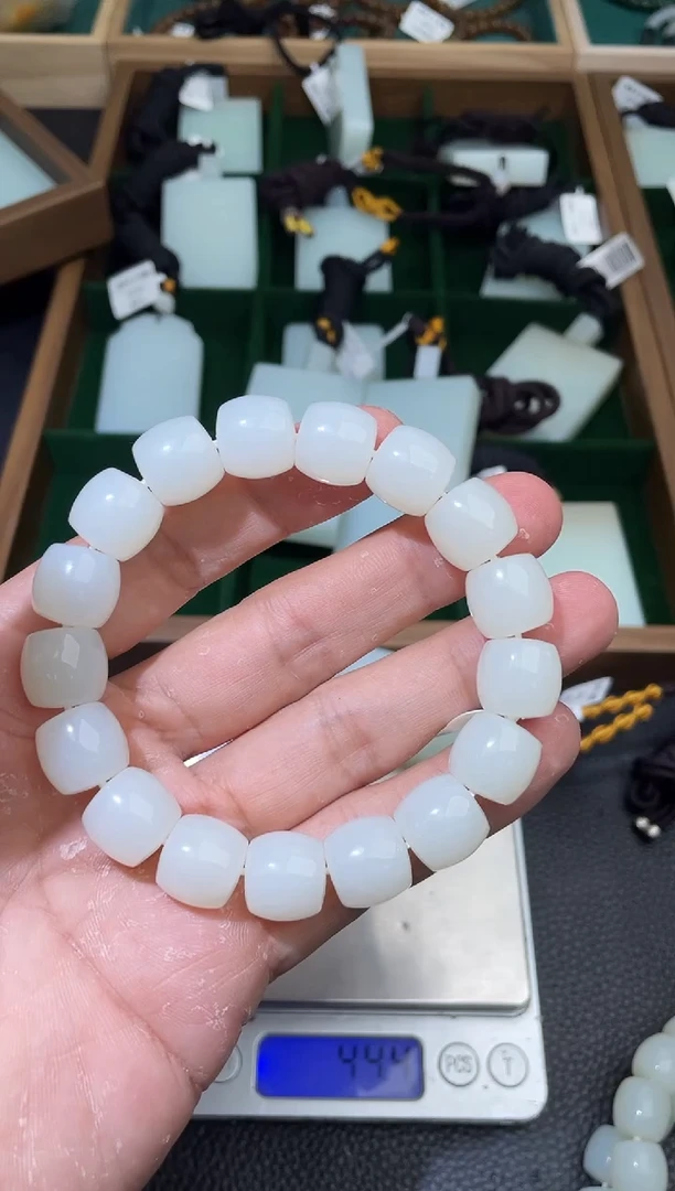 未镶嵌手串和田玉手串卡13