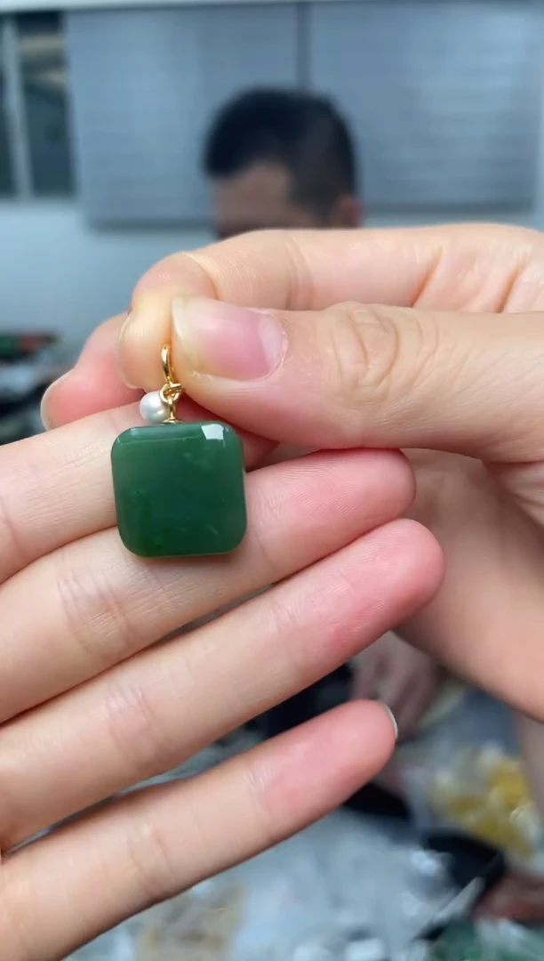 颈饰未镶嵌和田玉（多样性发一件）