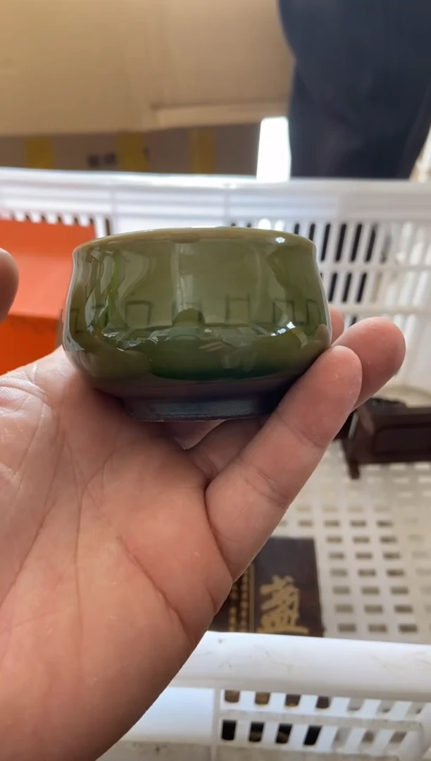 无运费险有瑕疵的摄影的产品有使用过的痕迹有点脏介意勿拍