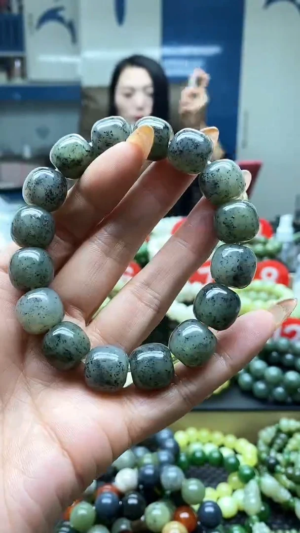 未镶嵌手串和田玉老型点墨青花14