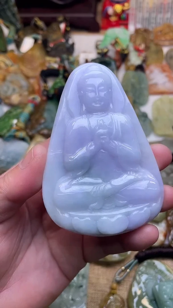 颈饰未镶嵌翡翠1
