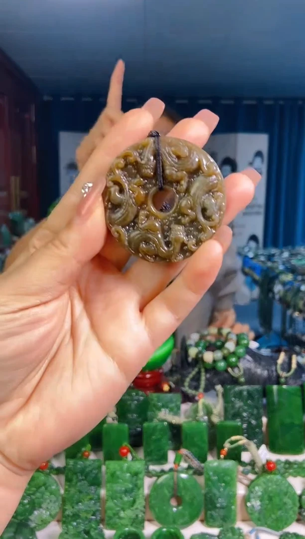 和田玉未镶嵌挂件1