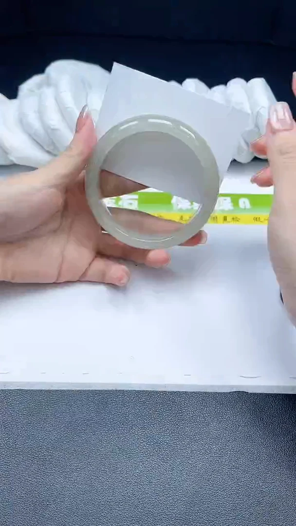 石英质玉手镯未镶嵌080-6465