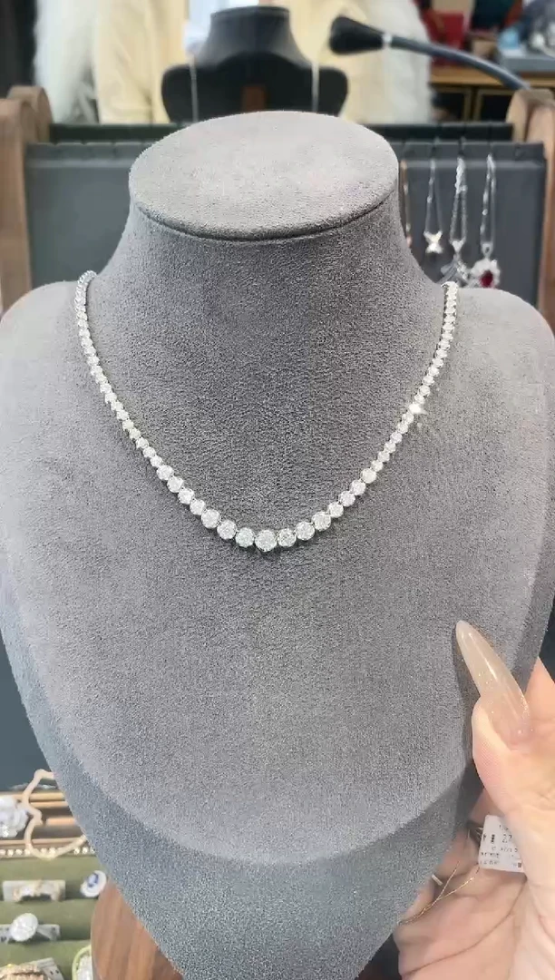 【闪购商品】钻石项链18K金镶嵌N806010 6卡满钻颈链 多样性