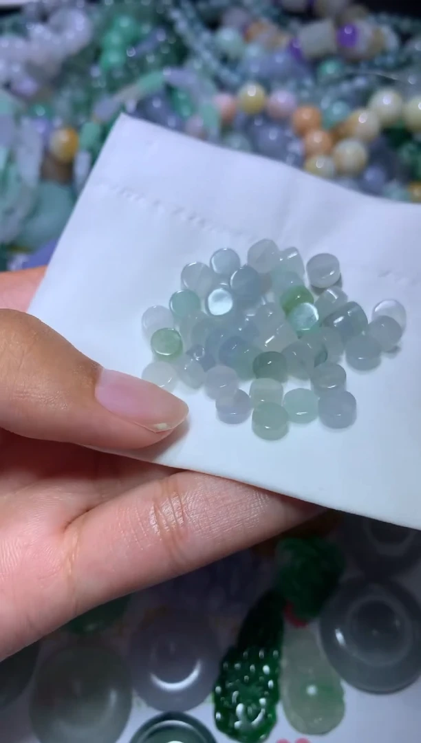 翡翠挂件未镶嵌清***uCXX306709