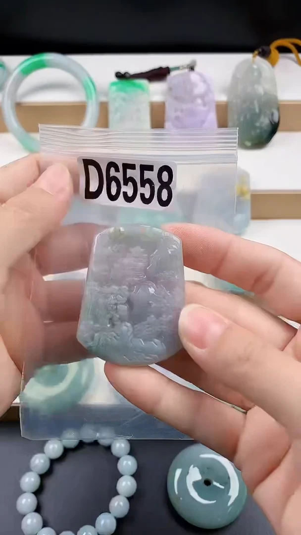 颈饰未镶嵌翡翠天然翡翠吊坠挂件
