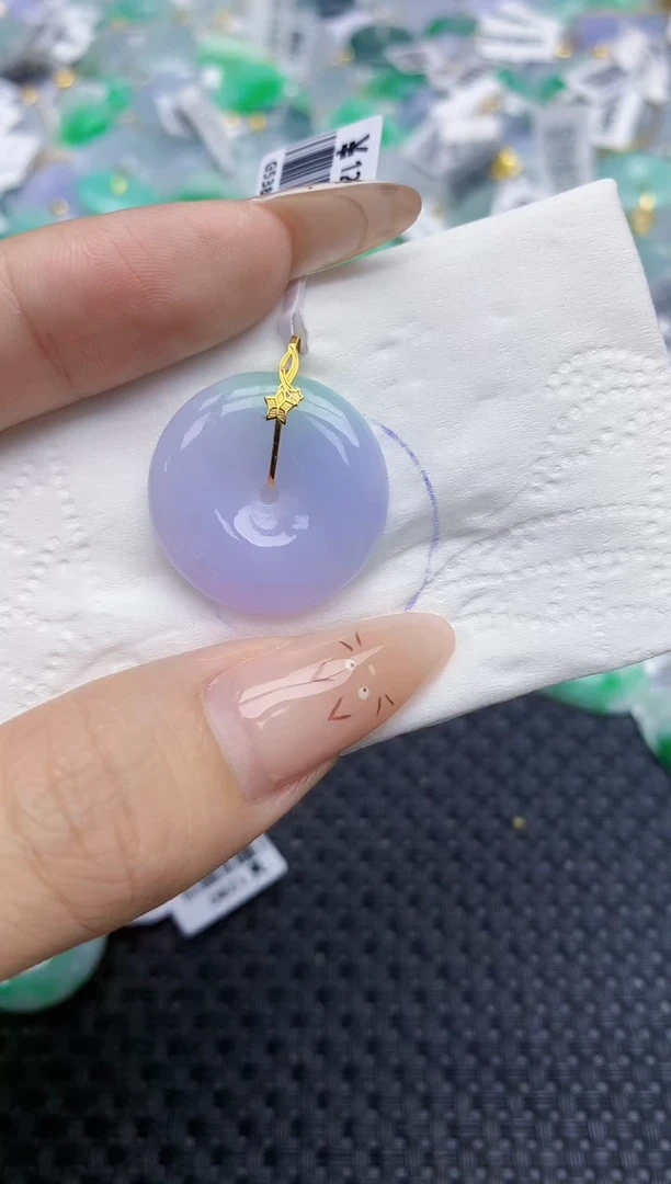 翡翠18K金镶嵌颈饰236    天然翡翠A货