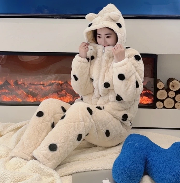 睡衣女冬季家居服珊瑚绒加厚加绒三层夹棉㤇女法兰绒保暖爆款睡衣