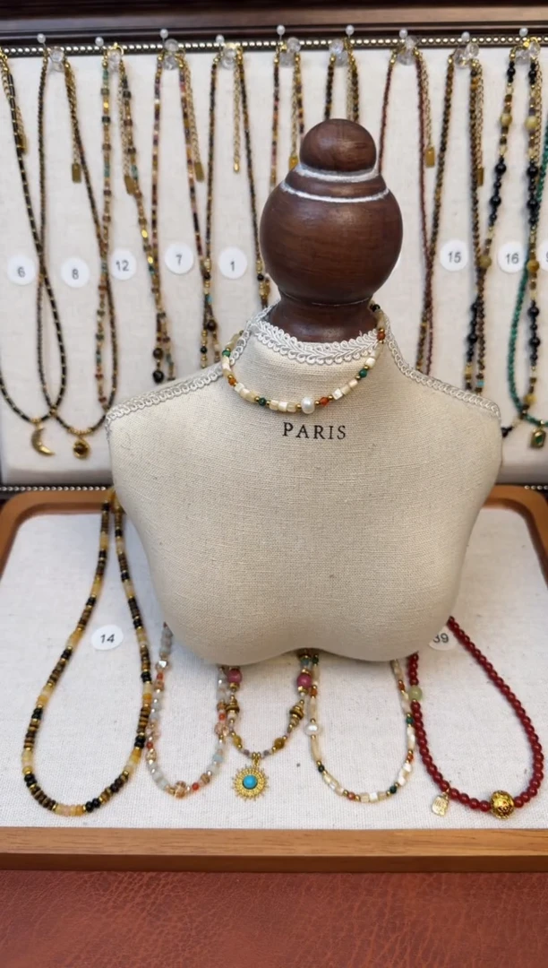 项链钛钢石英质玉手链