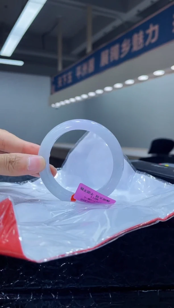 未镶嵌手镯翡翠手镯11