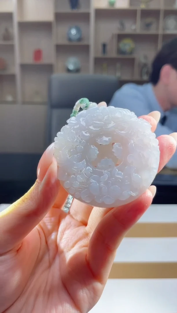 翡翠未镶嵌颈饰000001牌子多样性发其一