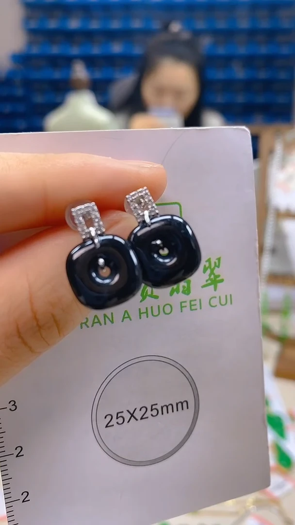 颈饰未镶嵌翡翠新号开播 全场乱卖