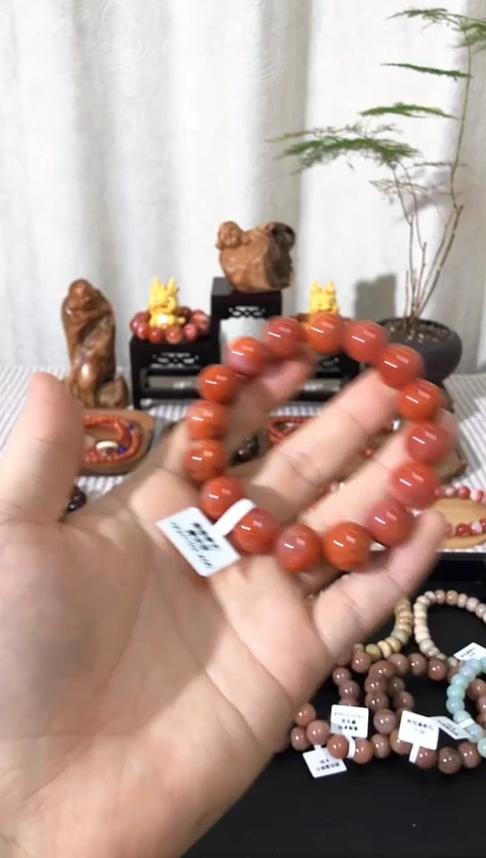 【闪购商品】南红玛瑙手串未镶嵌金钱宝