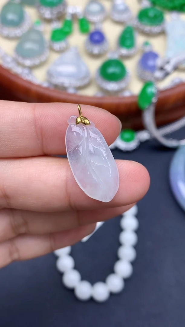 颈饰18K金镶嵌翡翠165-中国好珍宝