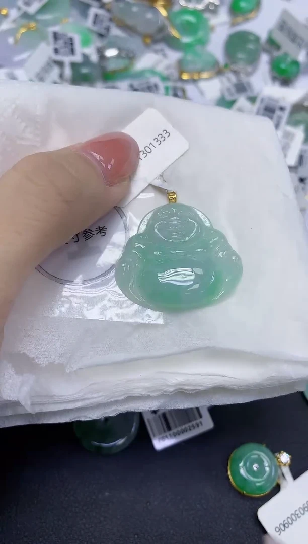 颈饰18K金镶嵌翡翠天然缅甸翡翠A货百元以上9元证书费自理