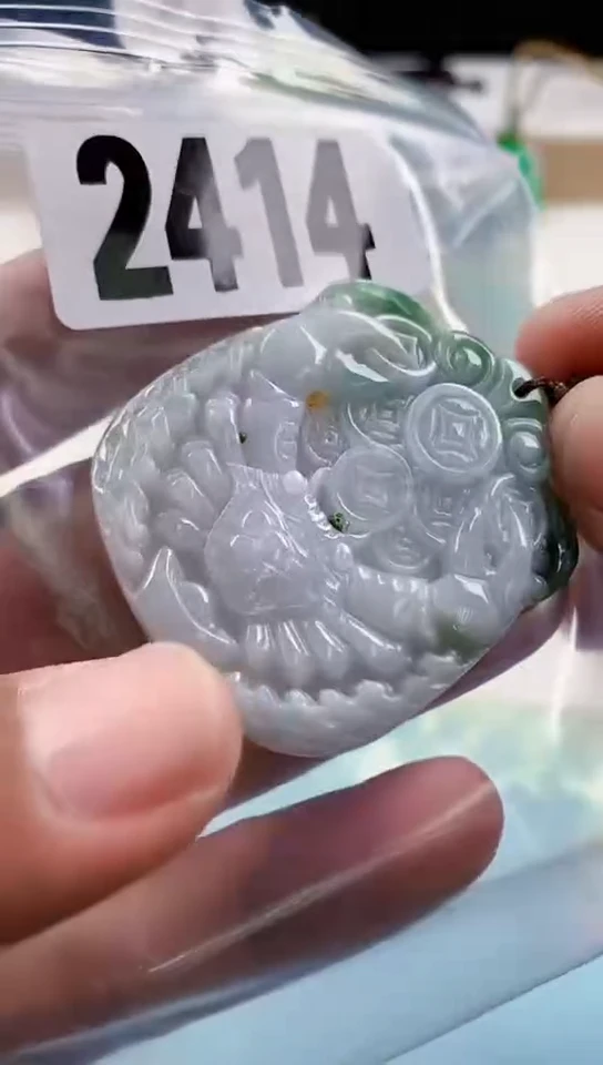 【闪购商品】翡翠挂件未镶嵌天然翡翠吊坠挂件