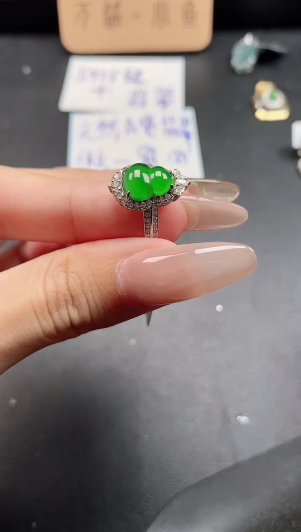 银S925镶嵌戒指翡翠51151