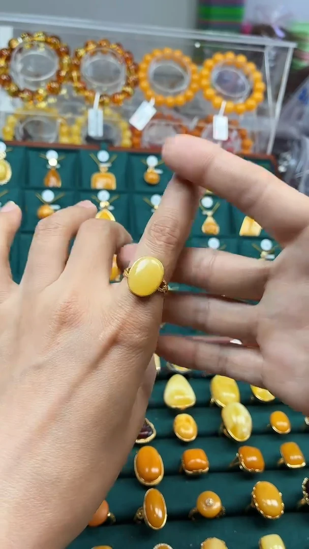 银S925镶嵌琥珀戒指蜜蜡戒指