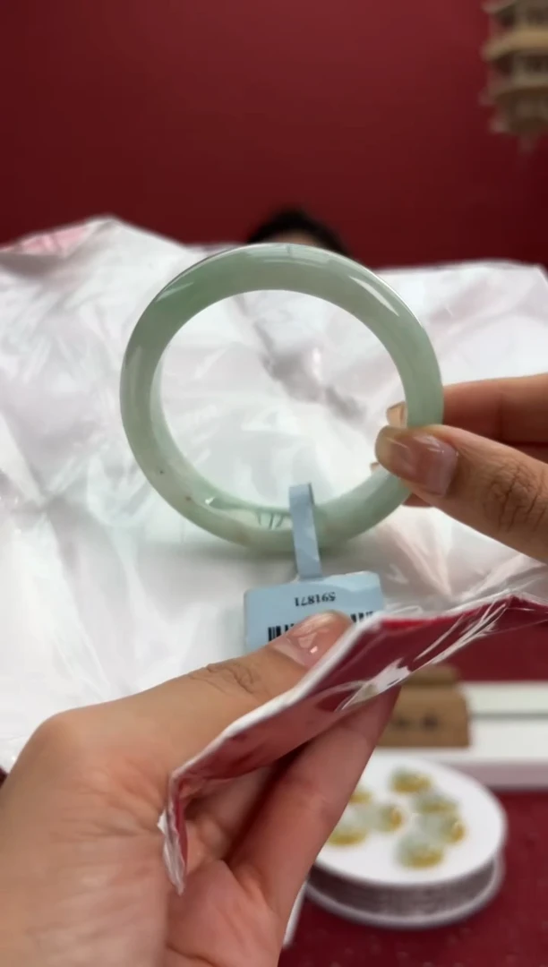 翡翠手镯未镶嵌11手镯