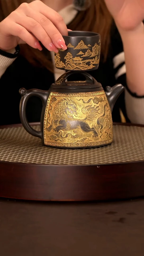 茶壶紫砂6949276764224493492