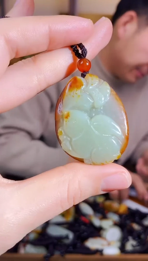 【闪购商品】和田玉颈饰未镶嵌1