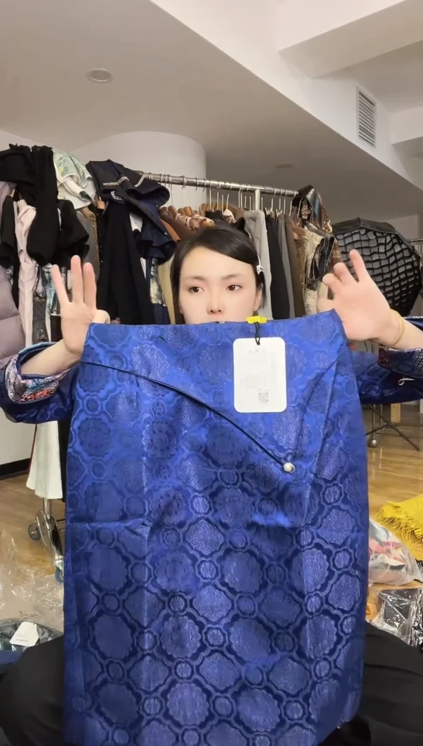 M码       90-105斤  裙子