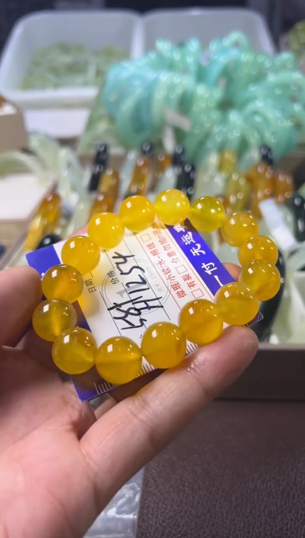 未镶嵌蛇纹石玉手镯1