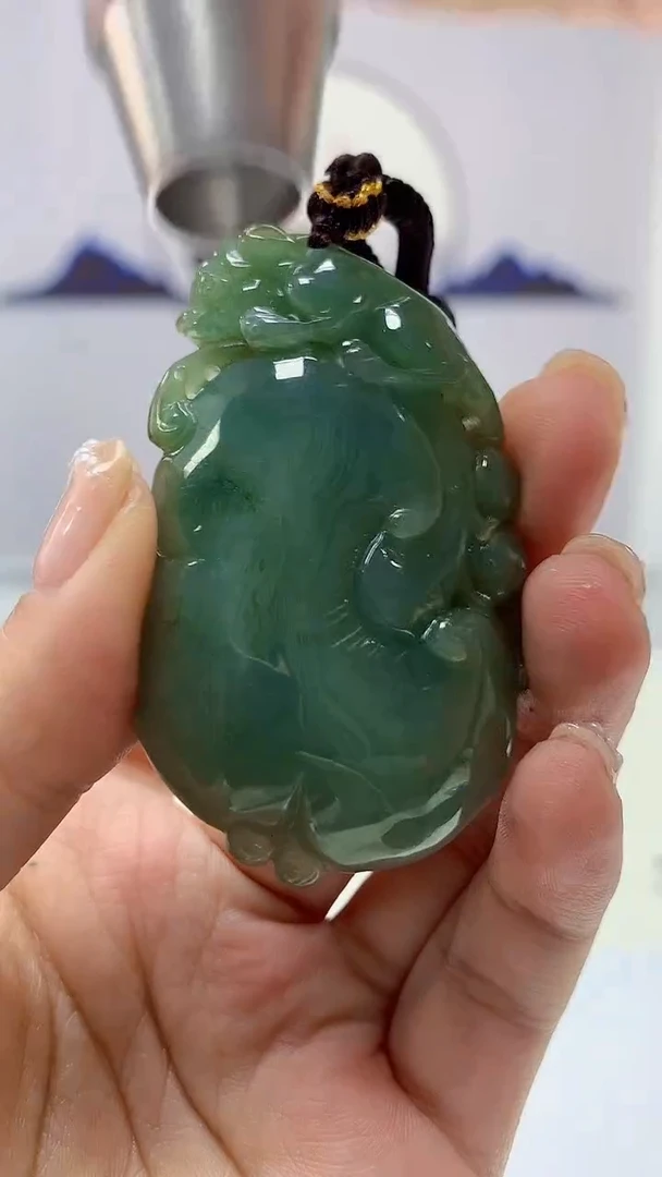 【闪购商品】定制翡翠未镶嵌4969ms-毛货如意268