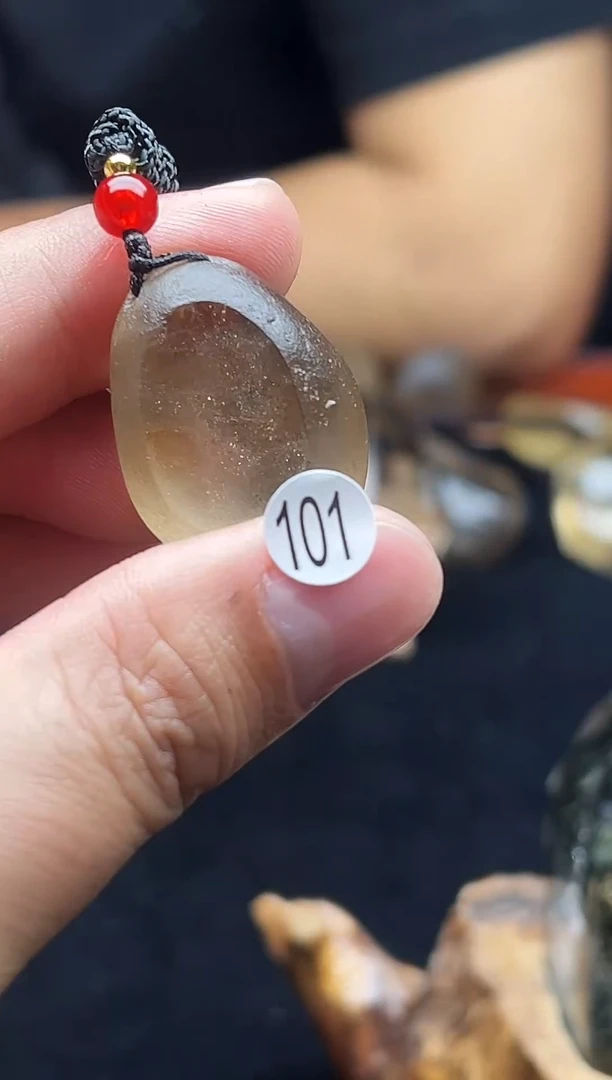 未镶嵌珠宝半成品水晶101