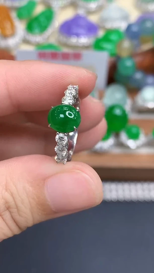 18K金镶嵌戒指翡翠376-中国好珍宝