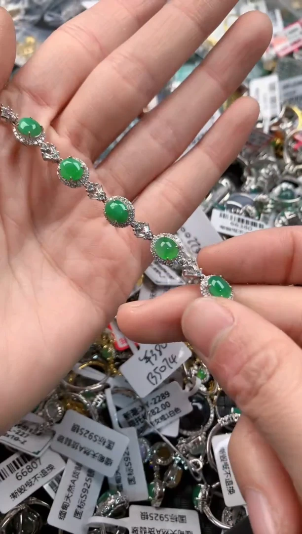 银S925镶嵌戒指翡翠2                     3